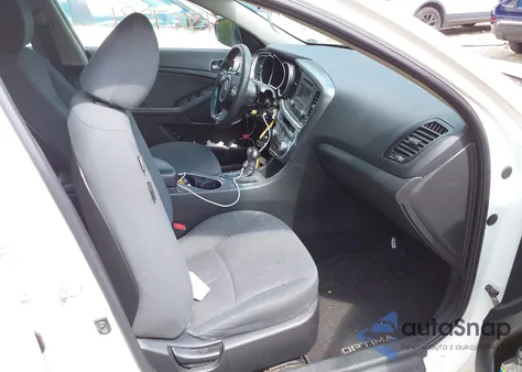 2015 Kia Optima Lx из США, поврежденный, VIN KNAGM4A77F5617801